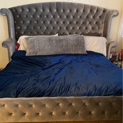 Cal King Bedroom Set