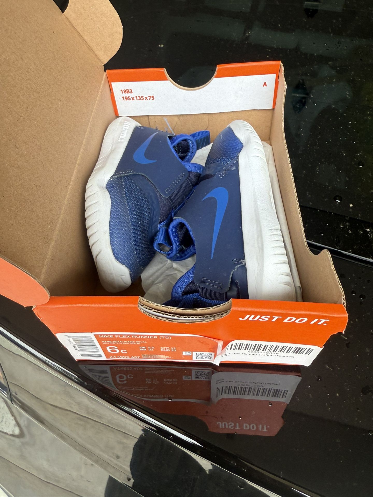 Nike 6c Flex Runner - Box Included