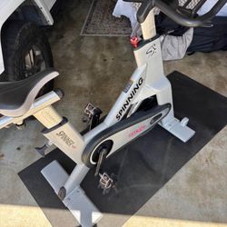 Star Trak Spinning Bike 