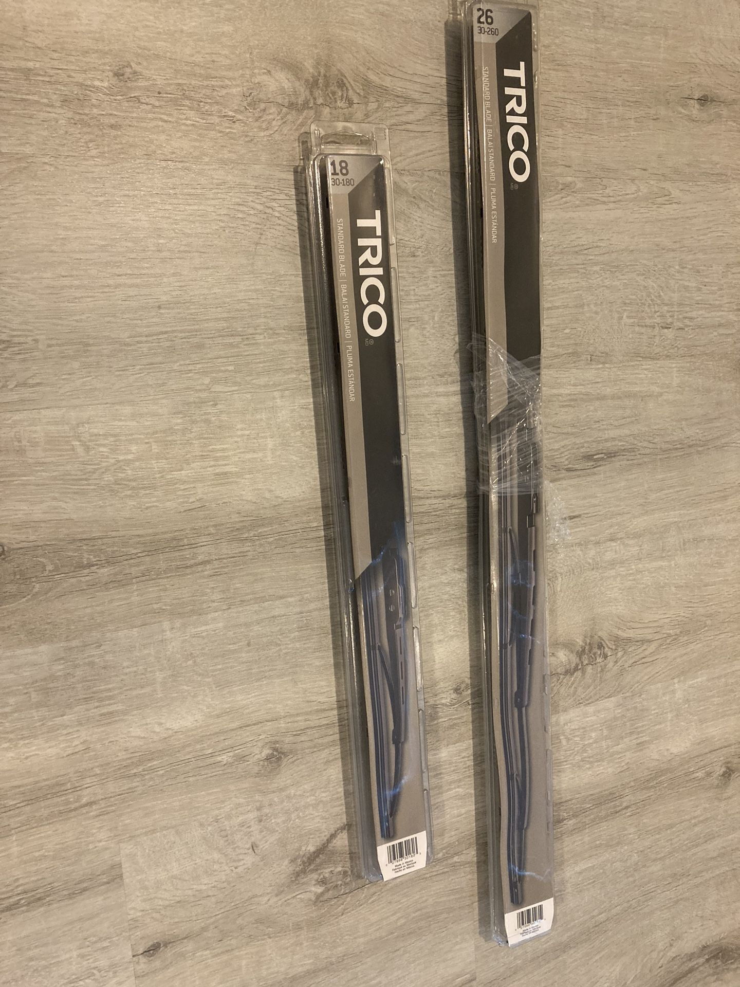 Tricor Windshield Wiper Set