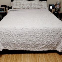 Queen Size Bed Frame 