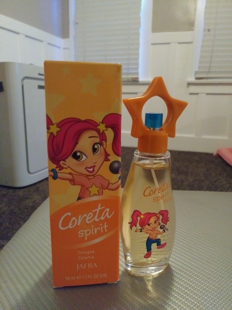 Coreta spirit Perfume para niña for Sale in Los Angeles, CA