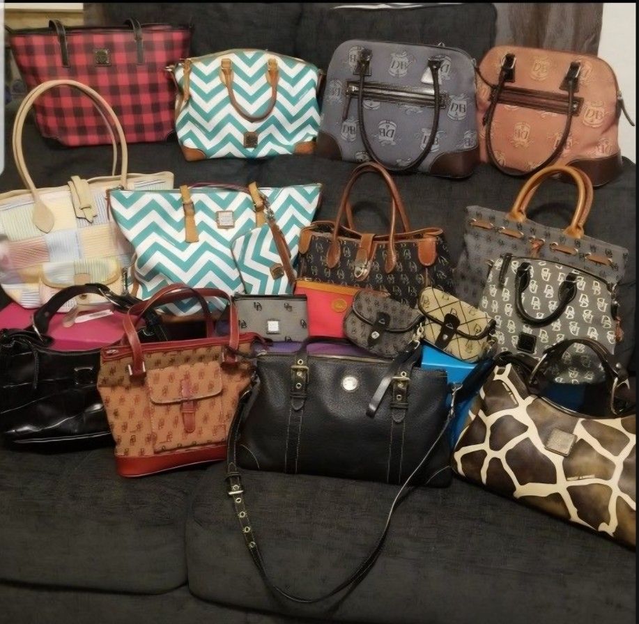 Dooney & Bourke