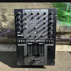 Denon DN-X300 DJ Mixer