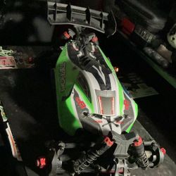 Arrma Typhon 3s 4x4 