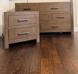 Dresser