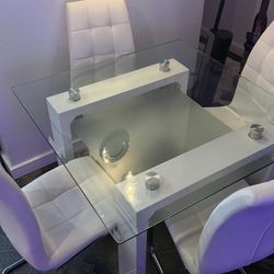 White Glass Kitchen table W/ Chairs 