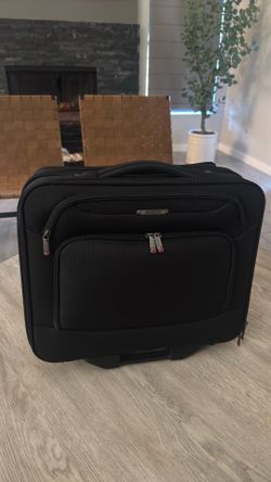 Samsonite roller luggage laptop case