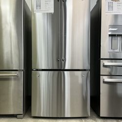 GE 24.7 cu. ft. French Door Refrigerator in Fingerprint Resistant