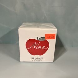 Nina Ricci “Apple” Perfume 