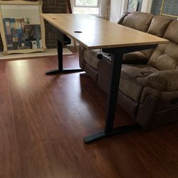 Uplift Bamboo 72x30 Desk