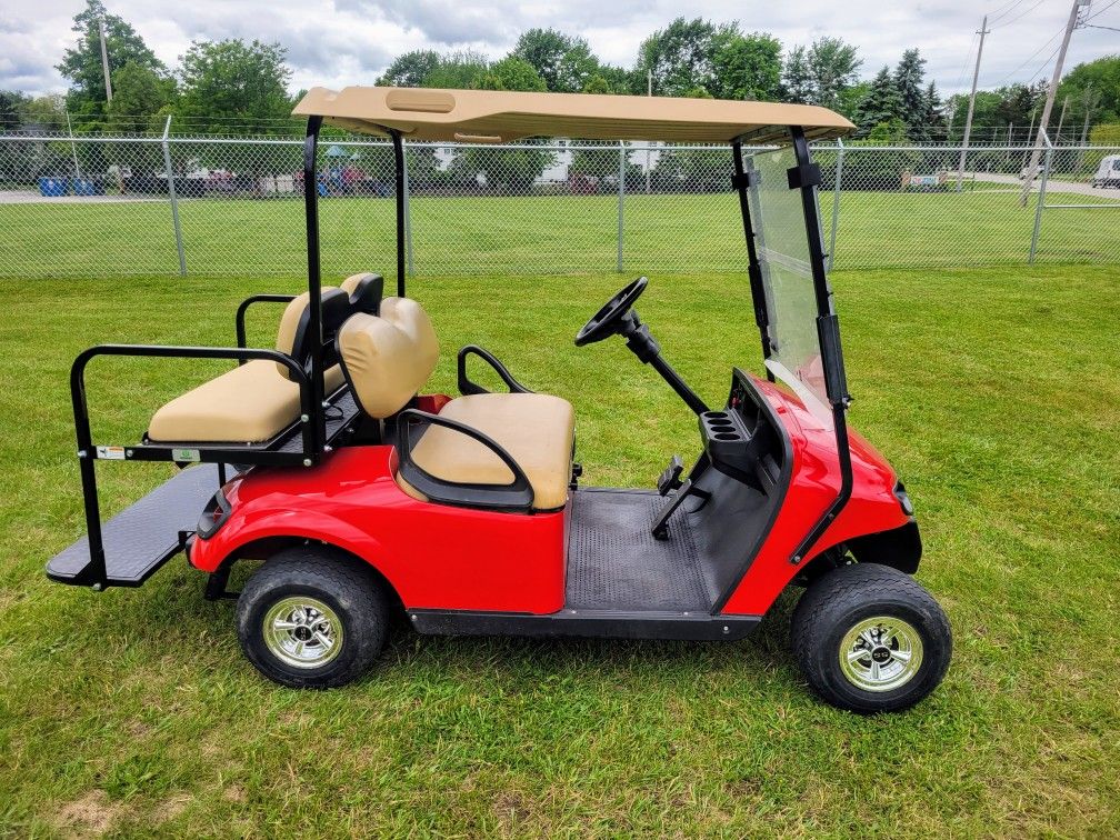 2020 Gas EFI EZGO TXT Golf Cart