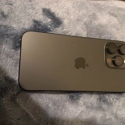 iPhone 16 Pro Max att/ Cricket 