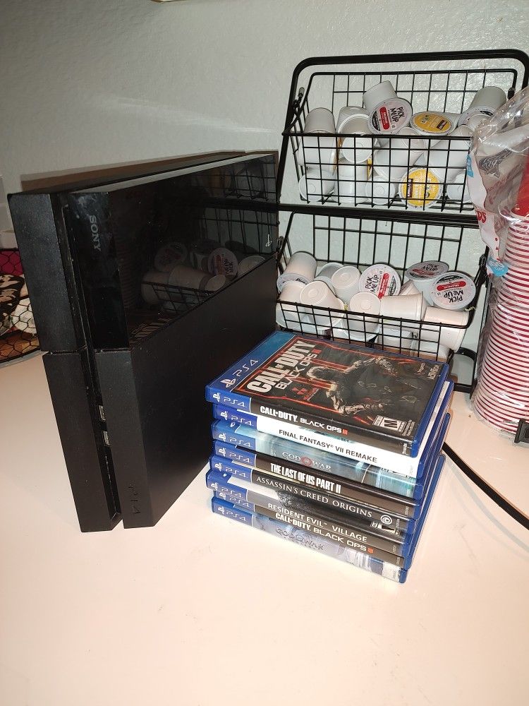 PS4 + 9 Different Games 