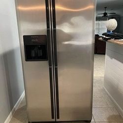 Frigidaire Bosch Refrigerators Freezers, French Door Refrigerator I| Refrigerador