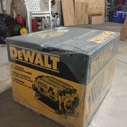 DeWalt Dw735