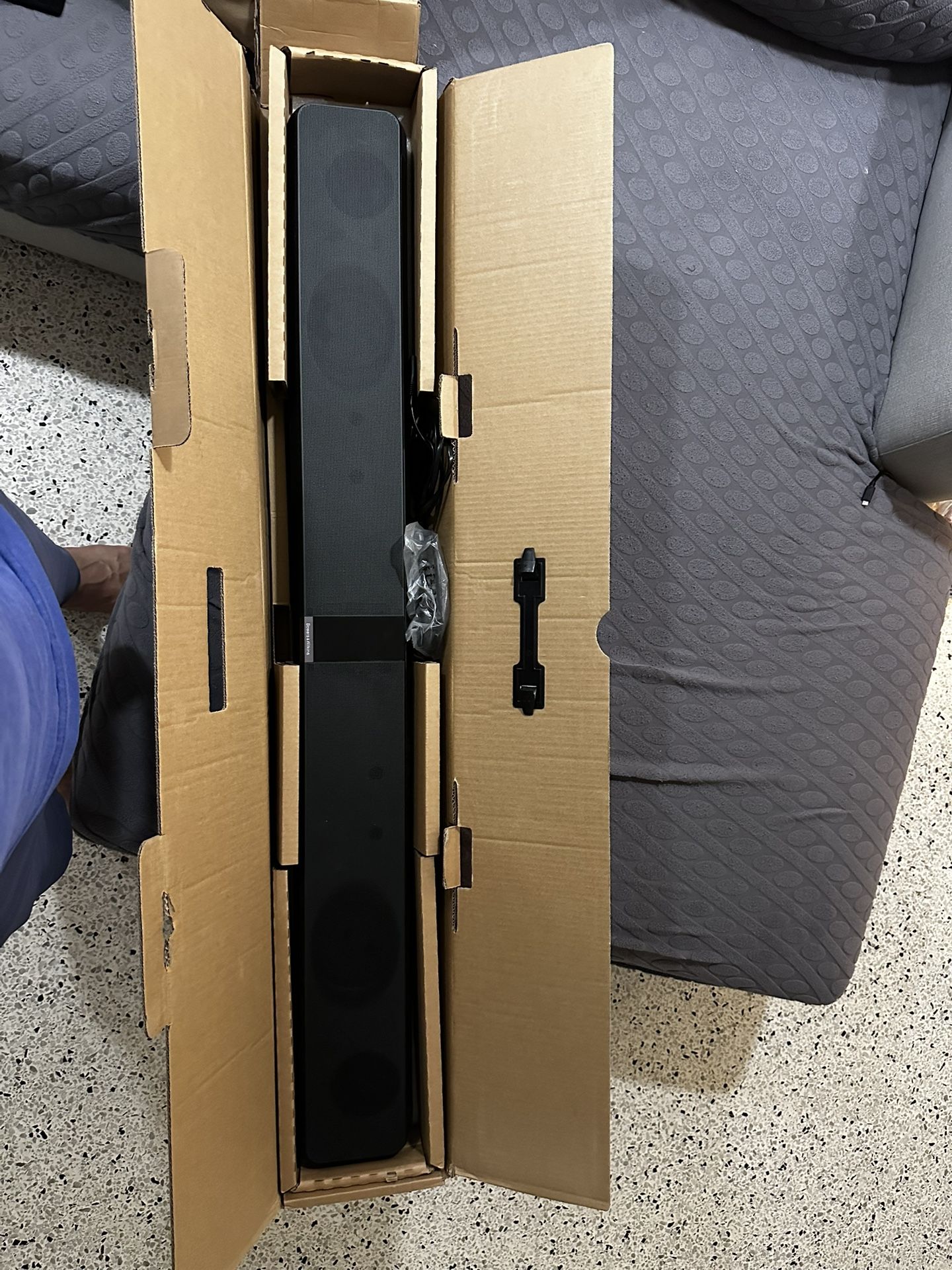 Bowers & Wilkins Panorama 3 Soundbar Atmos