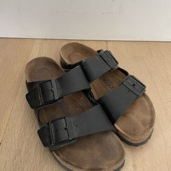 Birkenstock Sandals Women’s Size 37