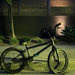 Sunday Primer 18” BMX Bike