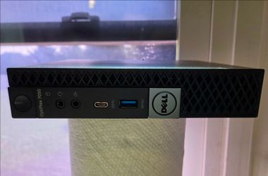 DELL OPTIPLEX 7050 Micro Desktop PC.  i7