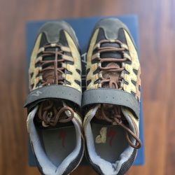 Specialized Mountain Bike Shoes - Size US 9 (SPD Cleats Included)