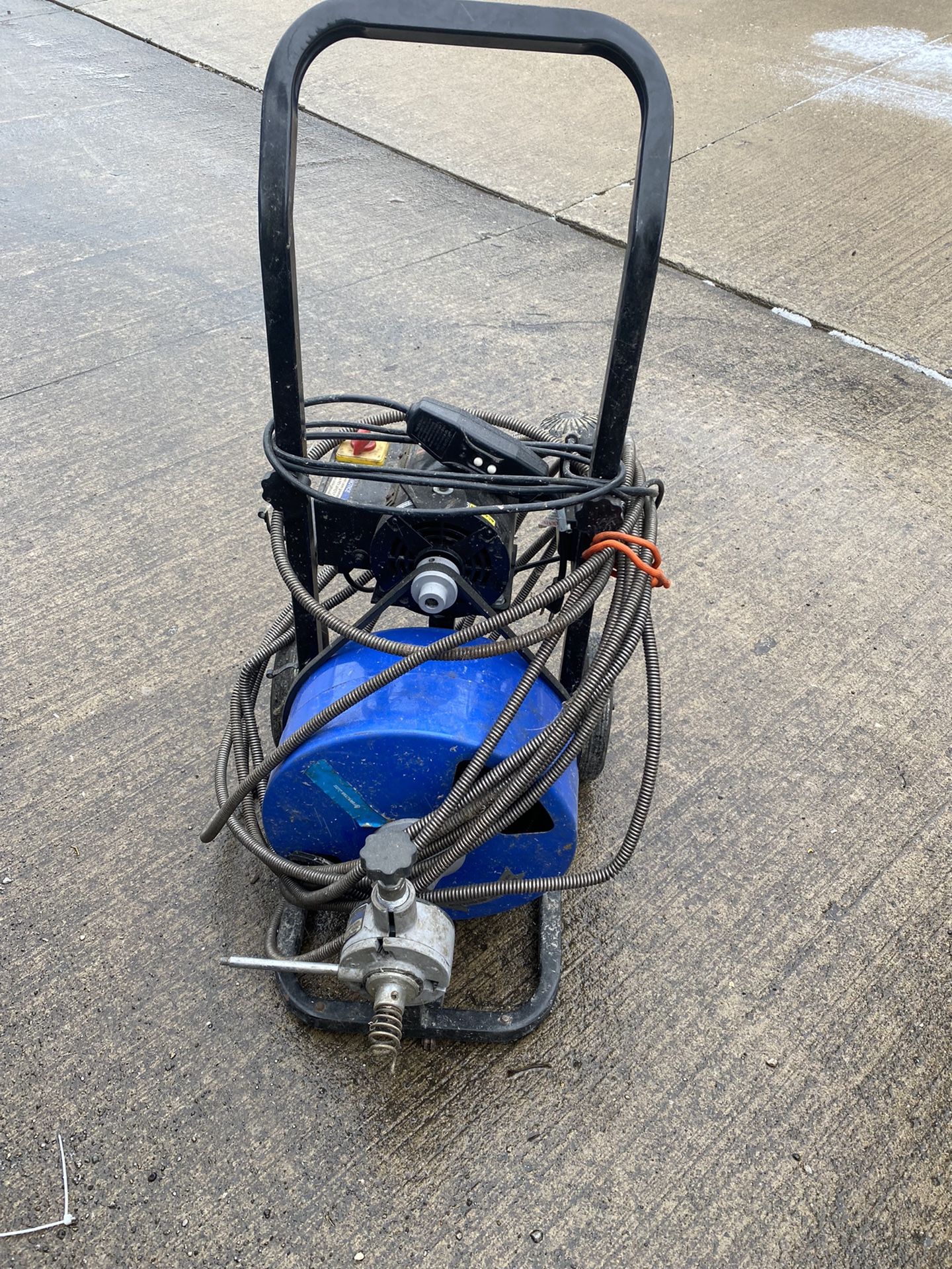 Snake drain cleaner
