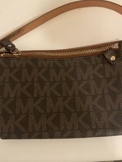 Micheal Kors belt Bag
