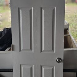 28 Inch Door