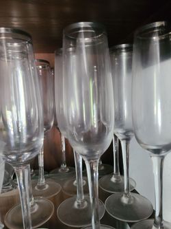 Champagne Flutes - Glass
