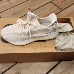 Yeezy 350 Bone 