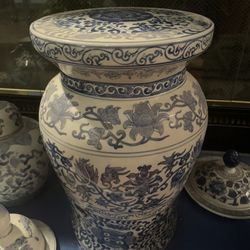 16” Oriental Stand/table