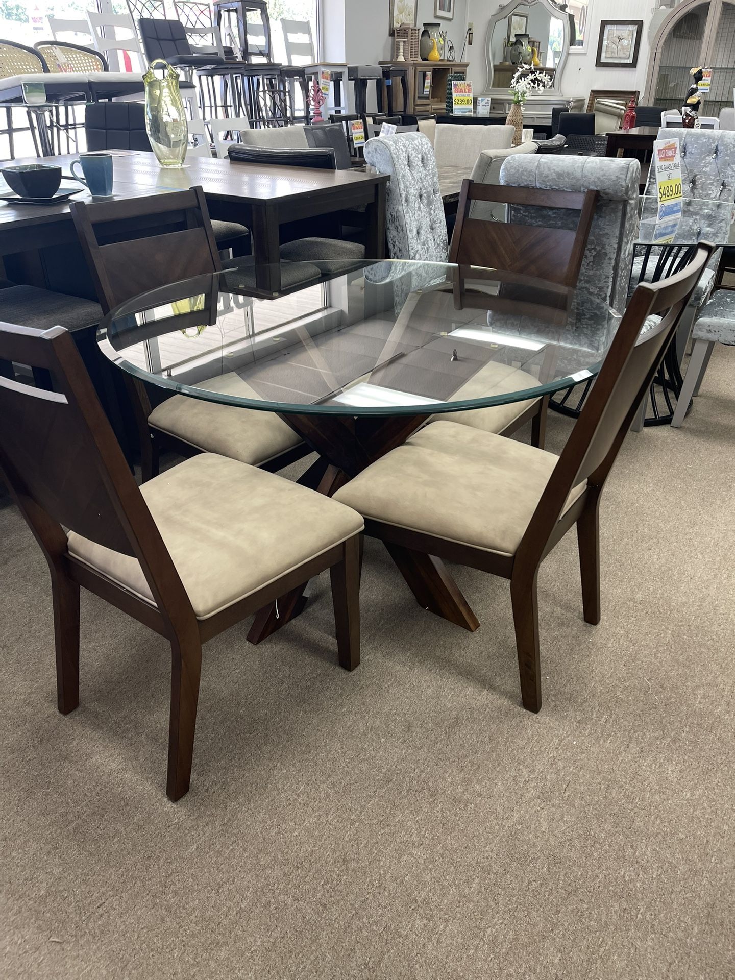 5 Pc Dining Table Set