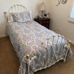 White brass twin bed frame