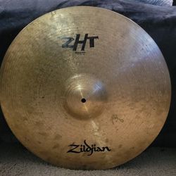 Cymbal Zildjian ZHT 20 Inches Ride. Good Condition 