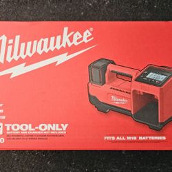 Milwaukee
M18 18-Volt Lithium-Ion Cordless Electric Portable Inflator (Tool-Only)