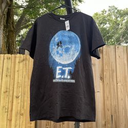 Y2K E.T Universal Studios Shirt RARE