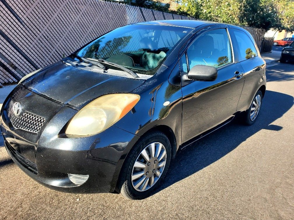 2007 Toyota Yaris for Sale in Las Vegas, NV - OfferUp