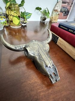 Metal Skull Sculpture