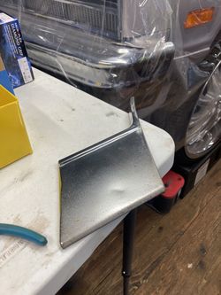 Monte Carlo fender moulding
