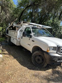 2003 F-550 Flatbed Truck