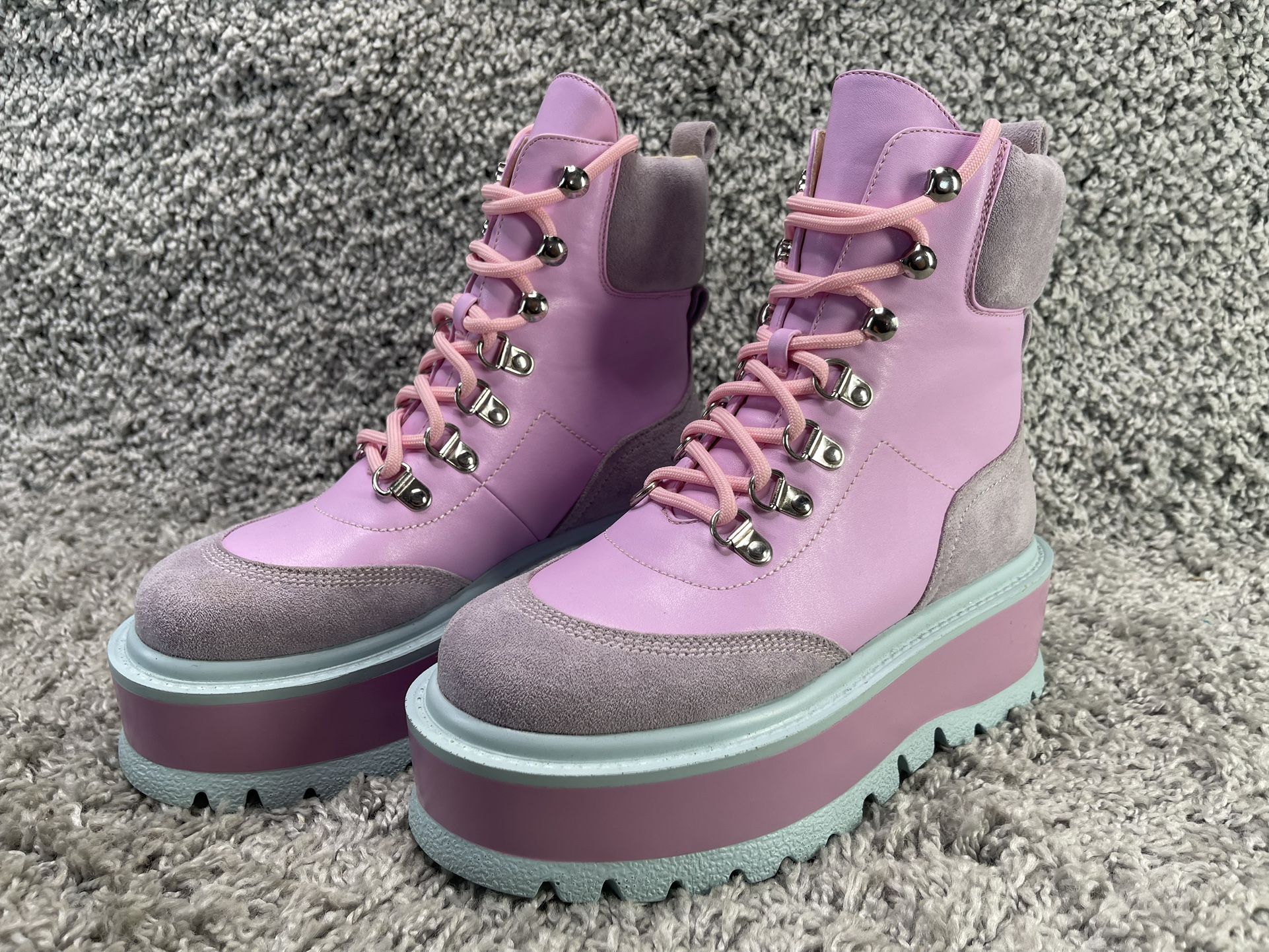 Koi Hydra Kawaii Platform Boots Size 4 Pastel Pink Kids Shoes PreOwned