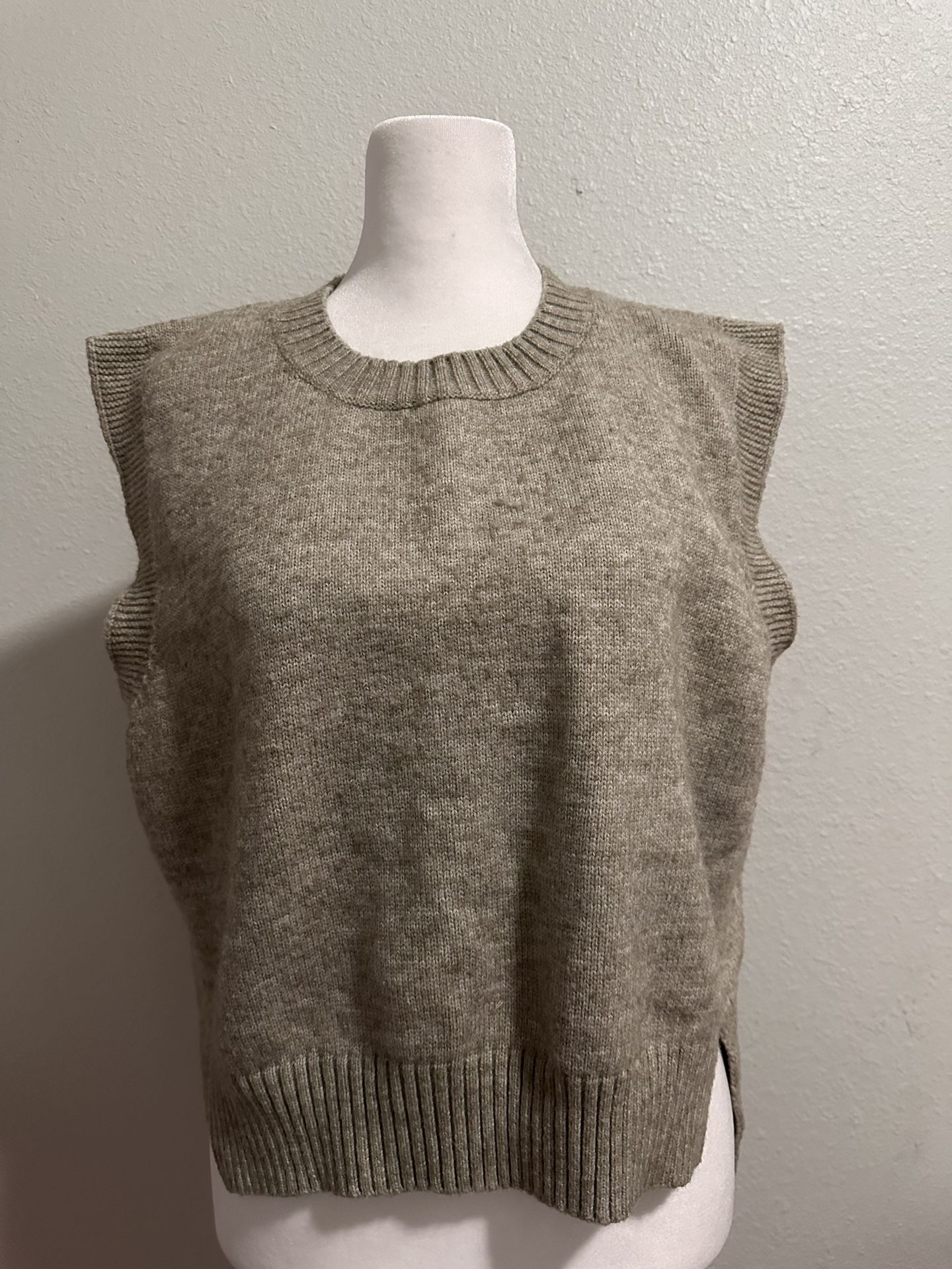 Sweater Vest