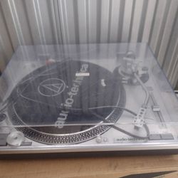 Audio Technica At-lp120usb Drive Turntable 