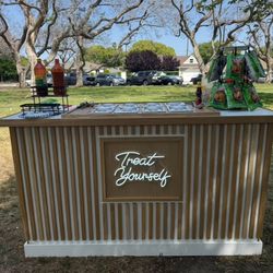 Snack cart 