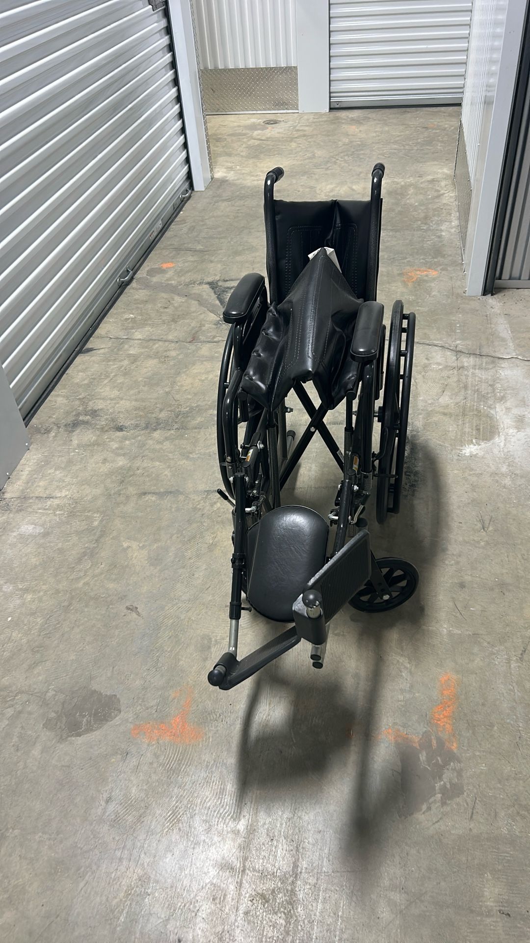 Drive Medical Silver Sport 2 Wheelchair