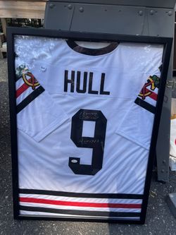 Bobby Hull Auto Jersey Framed