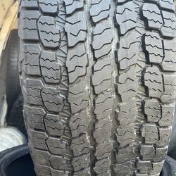 1 llanta 265/70R16 GOODYEAR WRANGLER TERRITORY AT