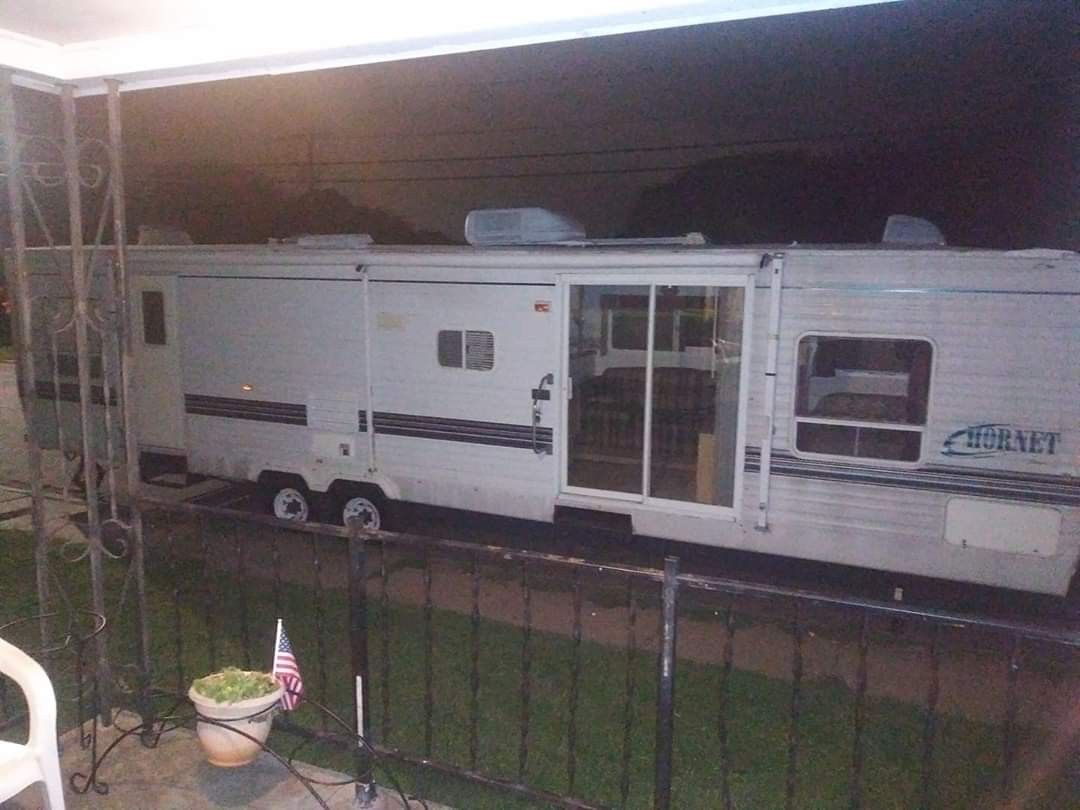 35 foot camper for sale SOLD