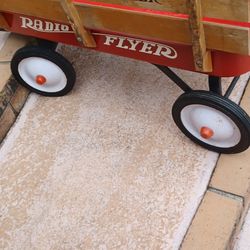 Radio Flyer Wagon