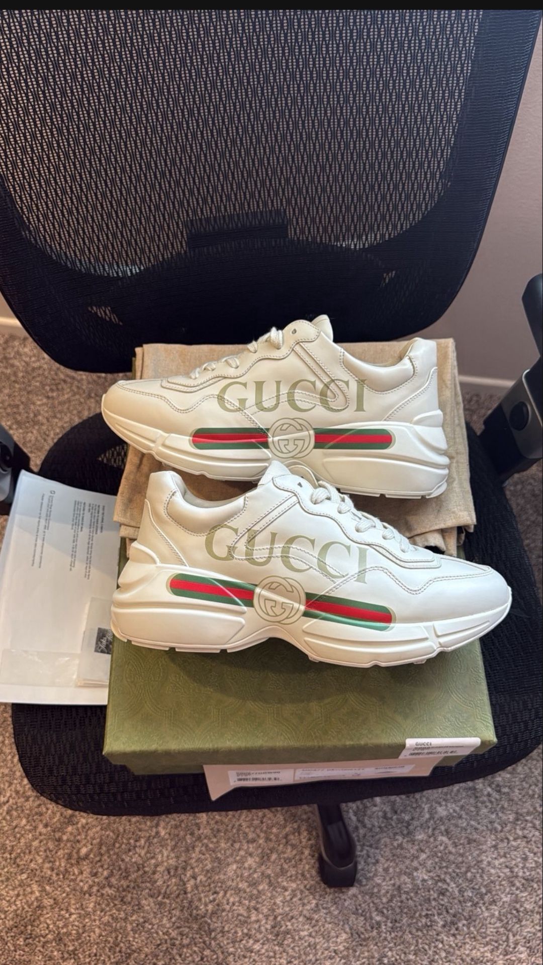 Gucci Sneakers Men Size 7 / Women Size 8.5